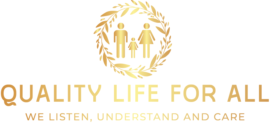 A gold colored logo of the city life forum.